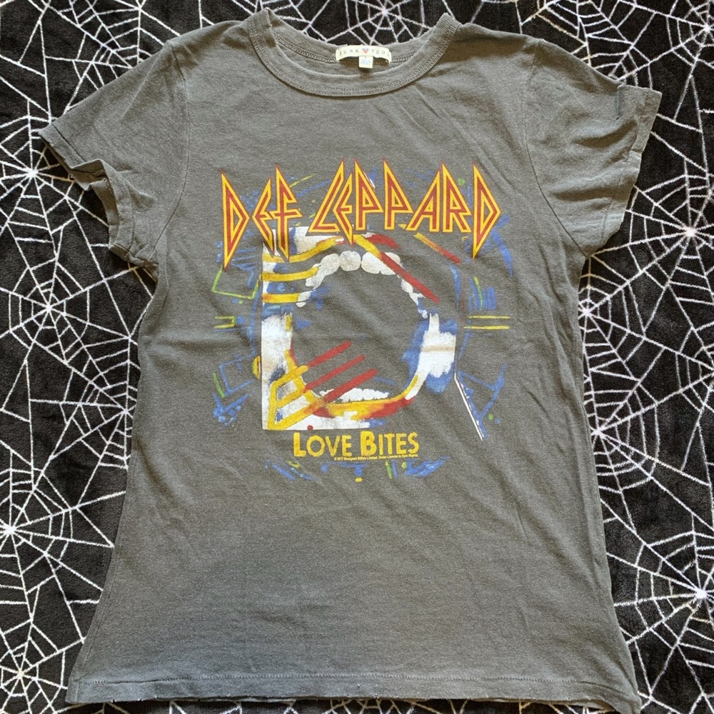 Junk Food Def Leppard Love Bites T-Shirt